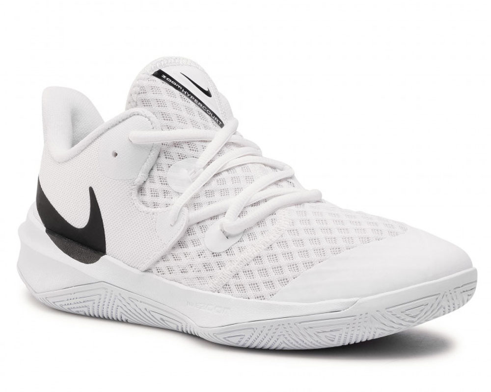 nike volleyball court shoes